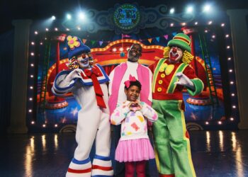 pericles-arma-‘o-circo-da-alegria’-com-patati-patata-e-a-filha-maria-helena-em-single-e-clipe-para-o-dia-das-criancas