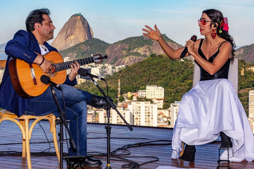 marisa-monte-canta-julia-mestre,-mari-jasca-e-mel-paranhos-em-album-do-violonista-de-flamenco-nino-josele