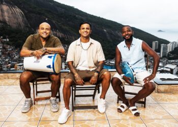 grupo-clareou-grava-album-audiovisual-em-show-na-favela-da-rocinha,-com-o-cantor-mumuzinho-entre-os-convidados