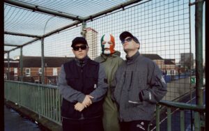 kneecap-estreia-no-brasil-com-rap-em-irlandes-e-defesa-da-palestina:-‘oprimidos-pelas-mesmas-pessoas’