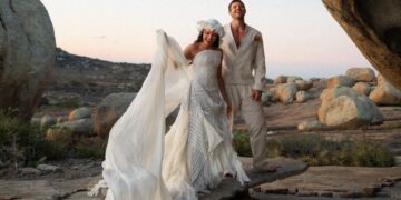 croches-feitos-pela-avo-e-perolas:-os-tres-vestidos-de-noiva-de-juliette-criados-por-estilista-paraibana